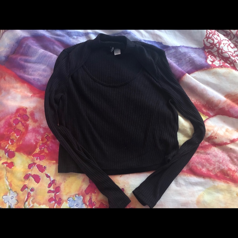 H and M Keyhole Long Sleeve